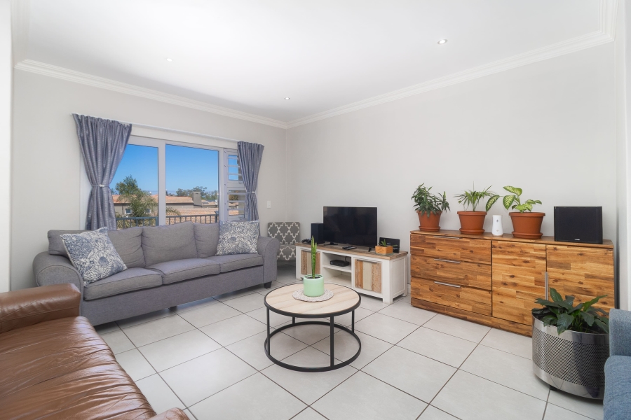 3 Bedroom Property for Sale in Protea Heights Western Cape